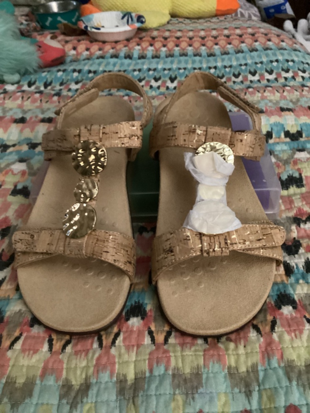 Vionic Cork-Textured Tan Sandals with Gold Discs